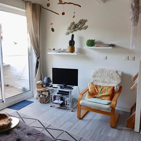 Beach, Wine, Dining, Sports, Summer, Winter Apartment Serignan Bagian luar foto