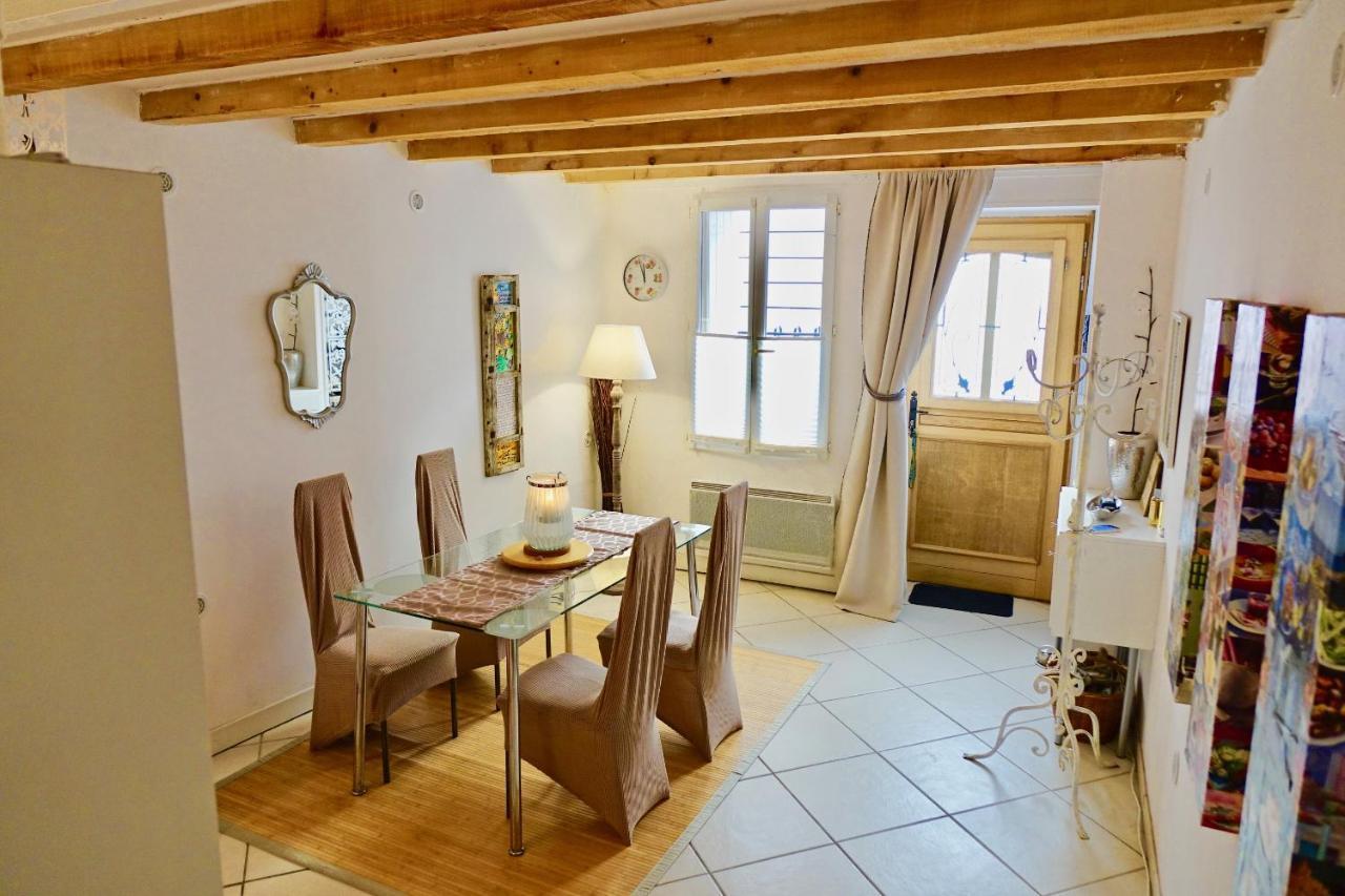Beach, Wine, Dining, Sports, Summer, Winter Apartment Serignan Bagian luar foto